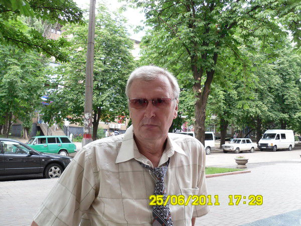 Петр Земцов