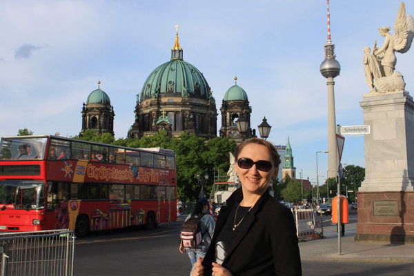 Неизвестно Неизвестно