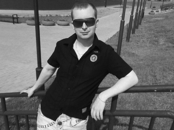 Геннадий Кук