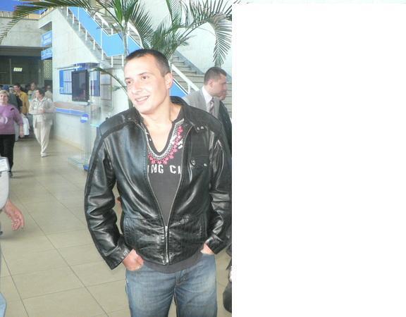 Ростислав Slusarenko