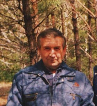 Иван Хомутов