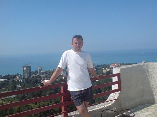 Андрей Антонов