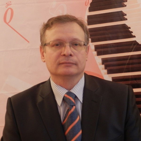 Сергей Булатов