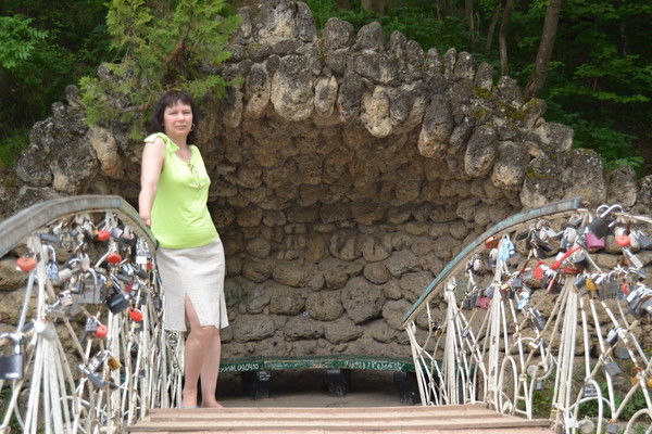 Елена Макарова