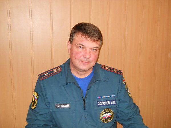 Игорь Золотов