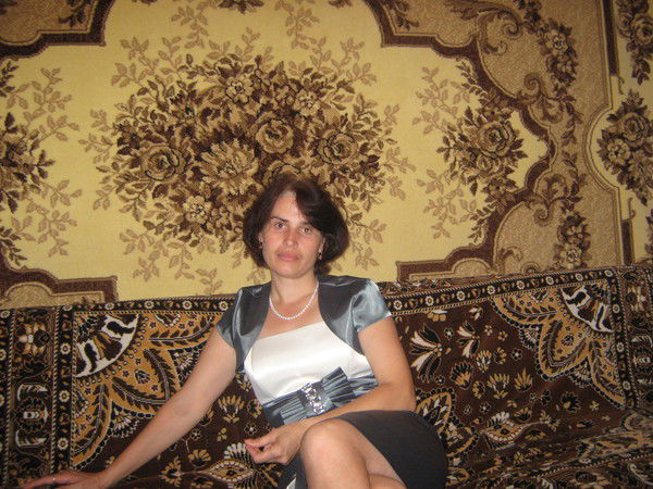 Анна Карасени