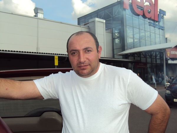 Валерик Дарбинян