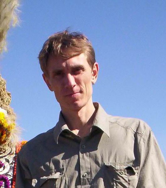 Владимир Яковлев