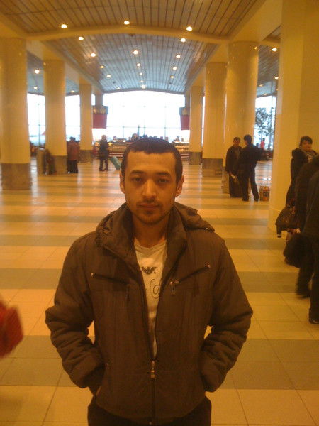 Авазбек Юлдашев