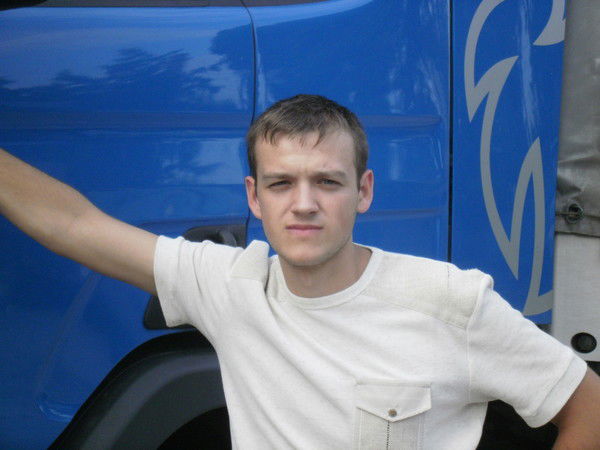 Максим Белов