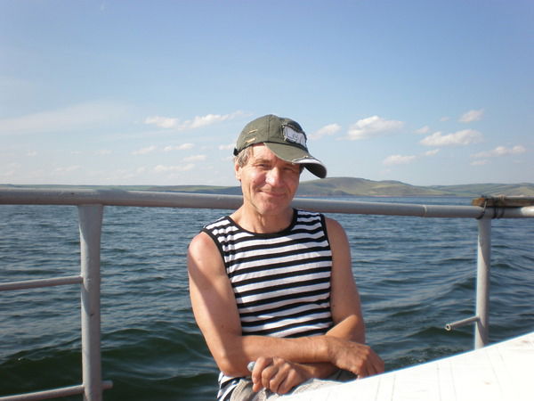 Валерий К******