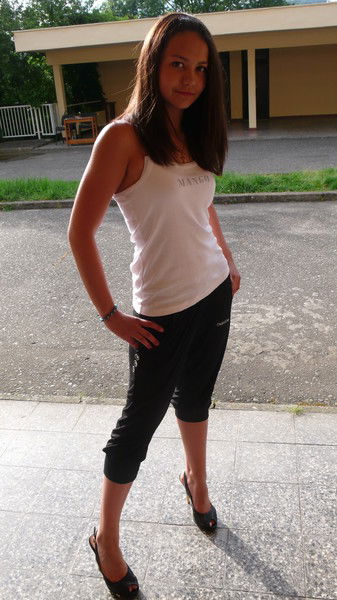 Настюша Пестрикова