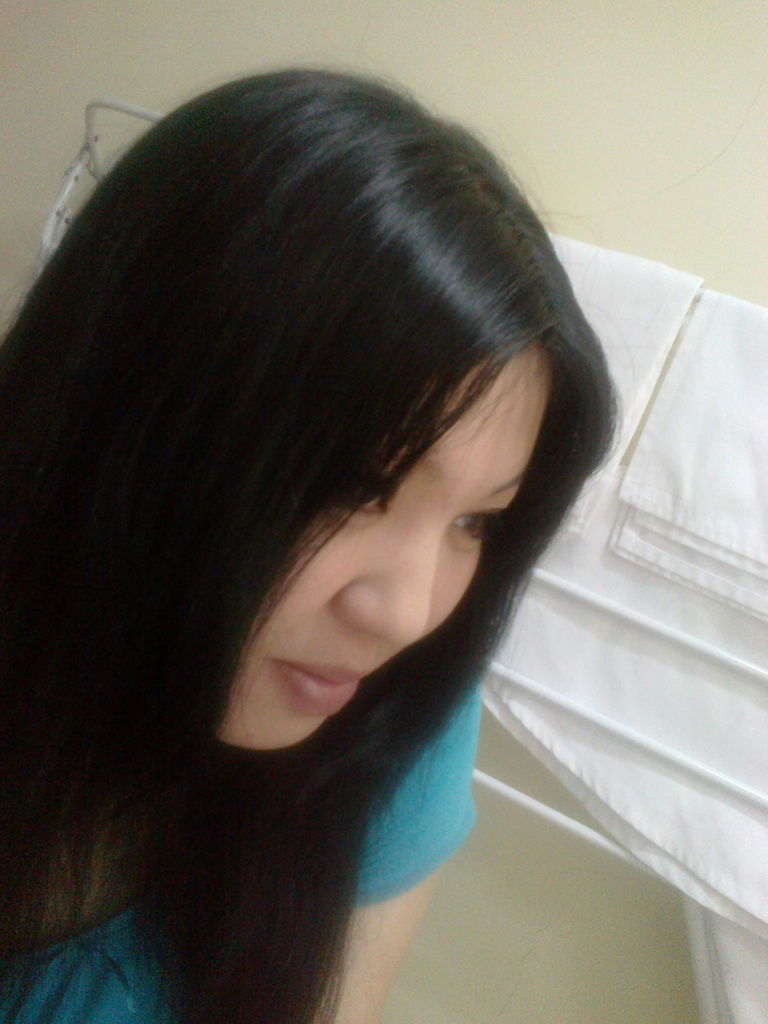 Asel Жанузакова