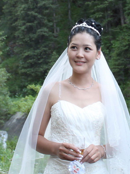 Айнура Досанбаева