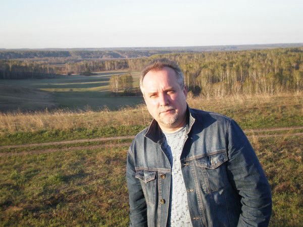 Александр Смутный