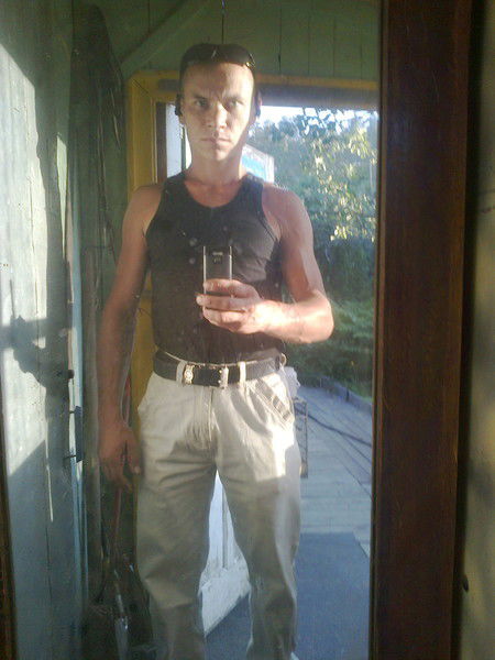 Александр Гужов