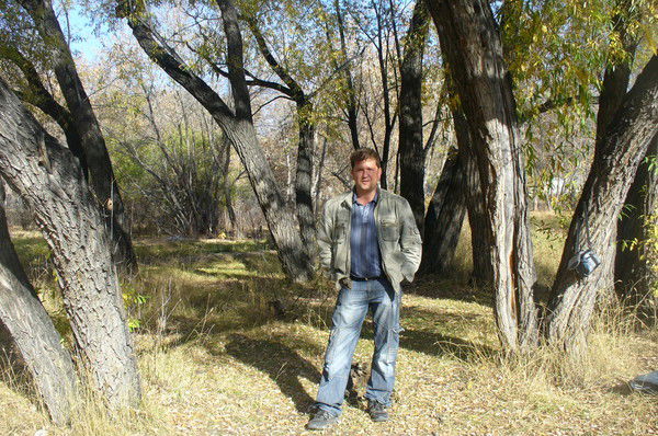 Олег Комаров