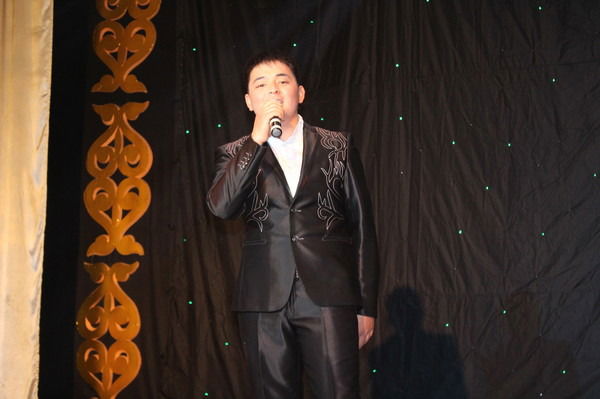 Мухтар Мадениет