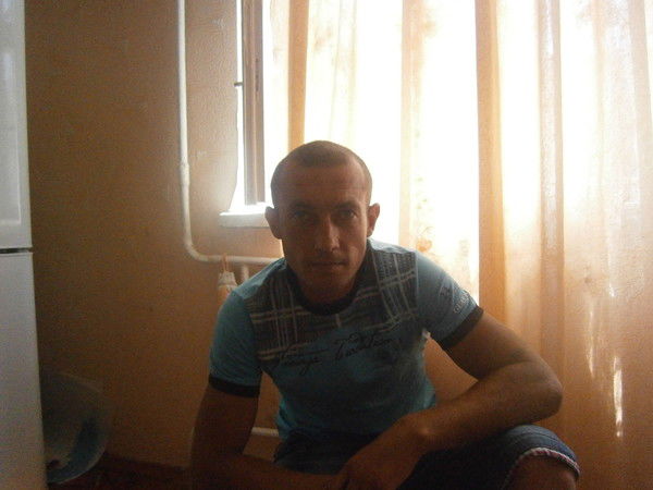 Денис Новиков