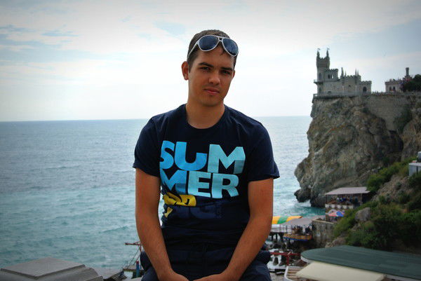 Алексей Демиденко