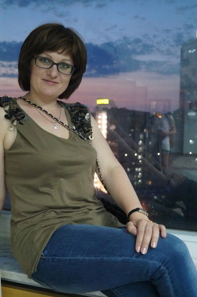 Олена Наглюк