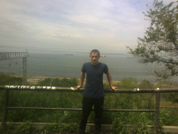 Жека Хайрудинов