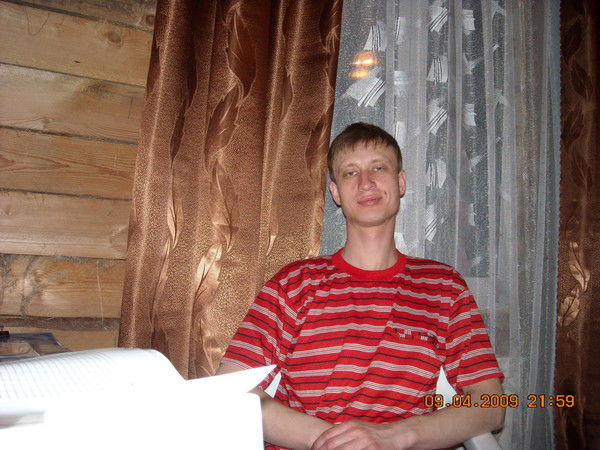 Евгений Лысаковский