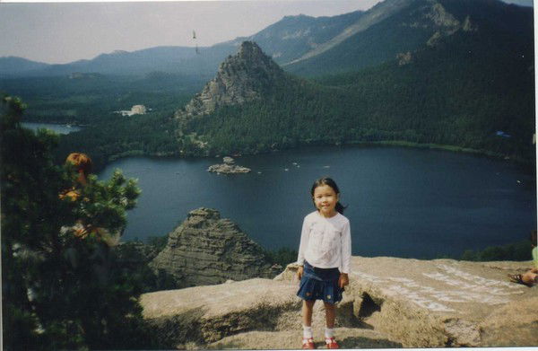 Неизвестно ****