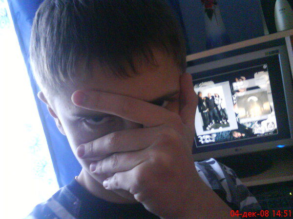 Дмитрий Лавриченко