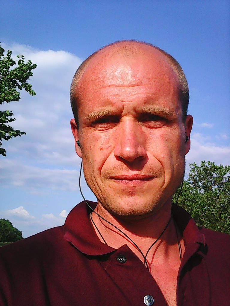 Максим Петренко