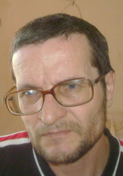 Владимир Емельянов