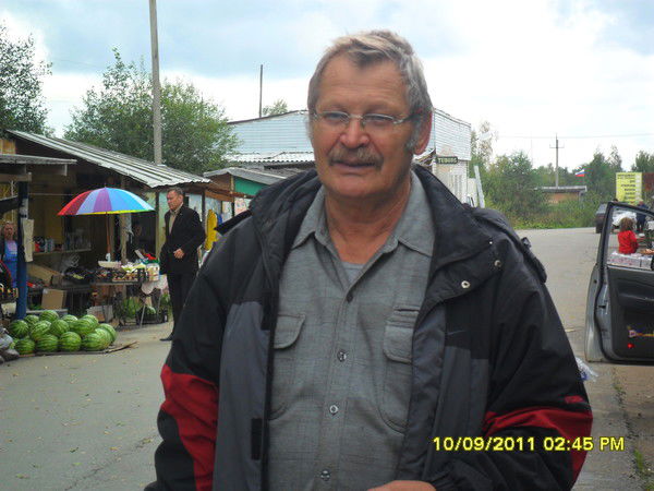 Саша Олейник