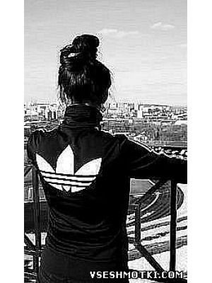 Наташа Курт