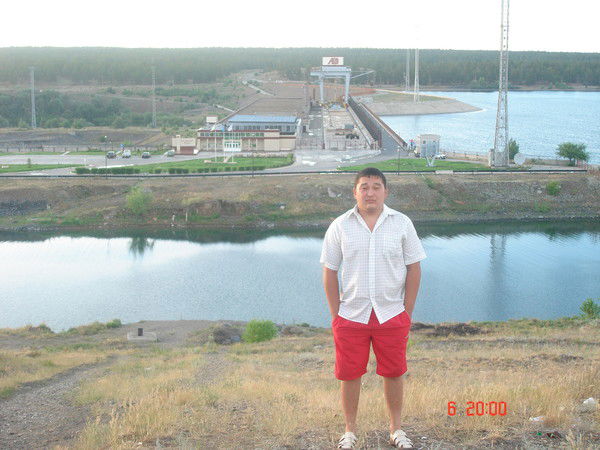 Данияр Шакеров