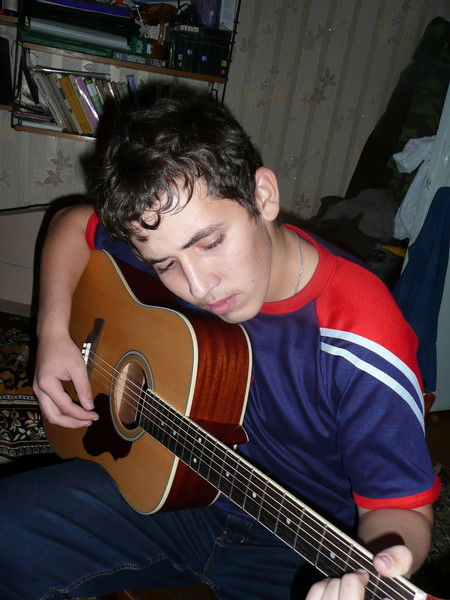 Александр ????