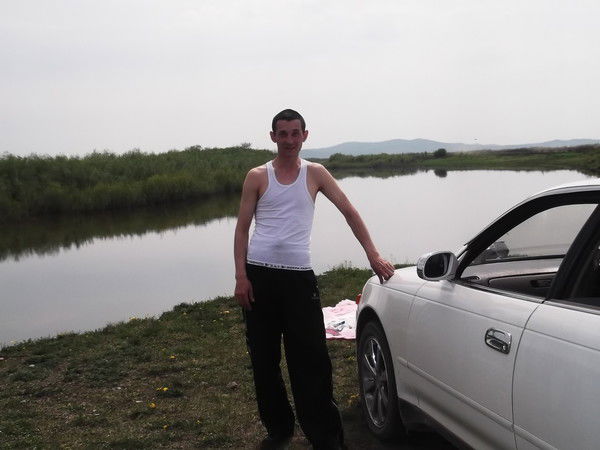 Максим Толченов