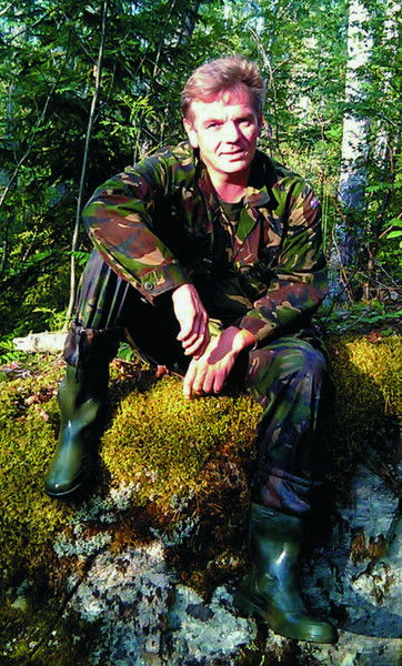 Алексей Чекменёв