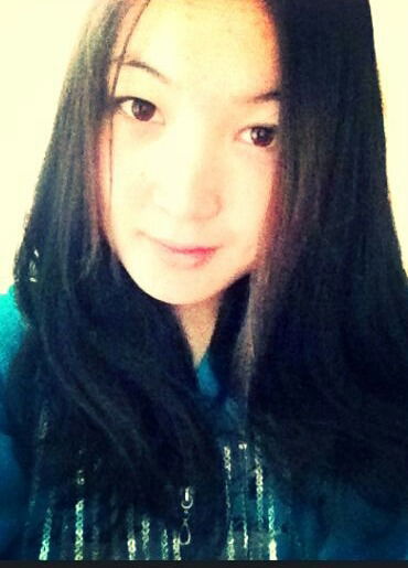 Молдир Кахарова