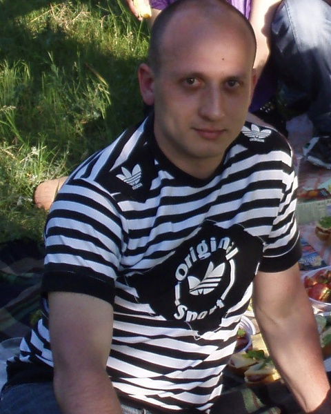 Максим Иванец