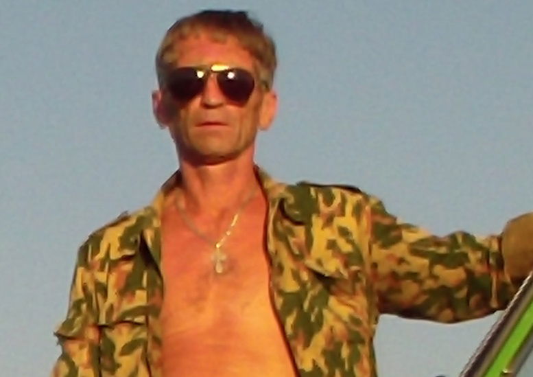 Олег Извеков