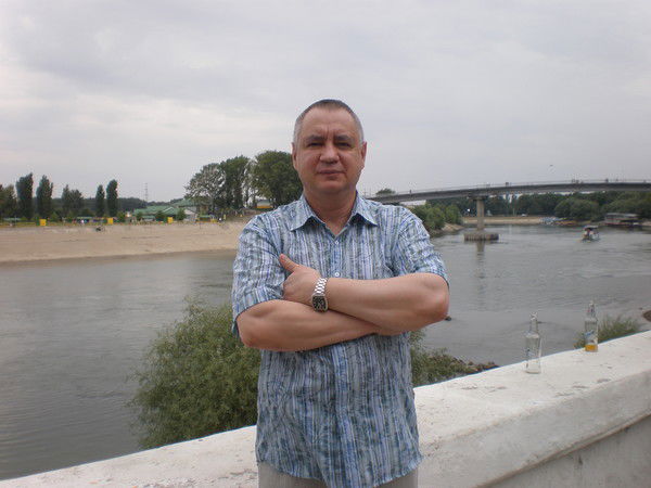 Михаил Колесников