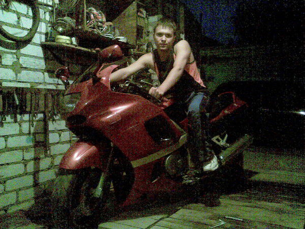 Андрей Елин