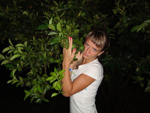 Анастасия ))))