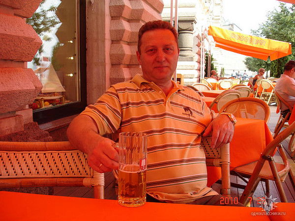 Леонид Шустьев