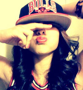 !'•»Аяуkа•'!- .