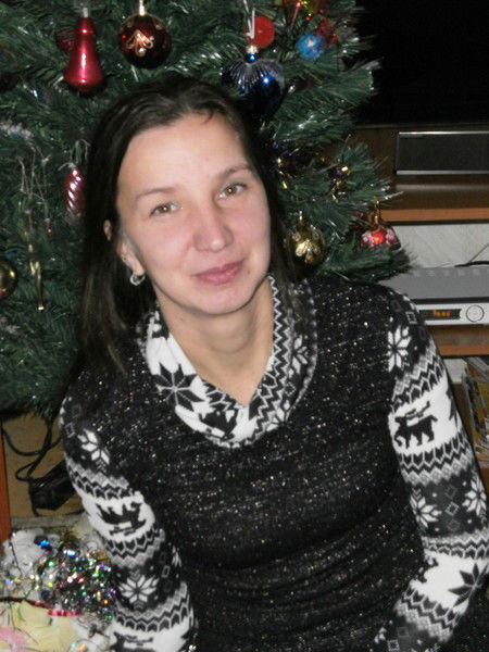 Лена Кознова