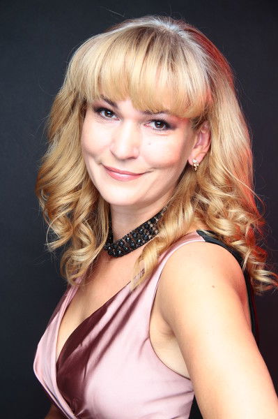 Наташа Исаева