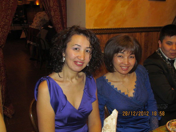 Акбопе Устенова