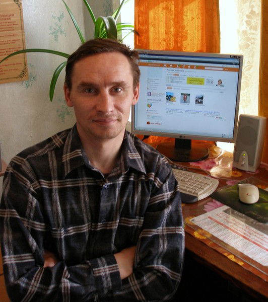 Алексей Хлебников