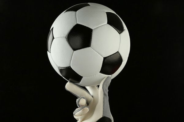 Александр Лазарев